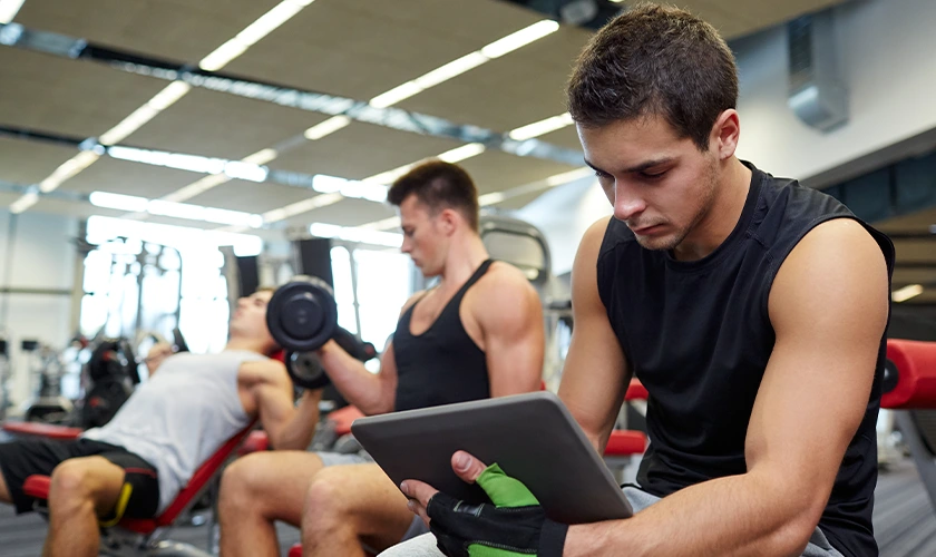 10 tips to boost member retention with gym management software